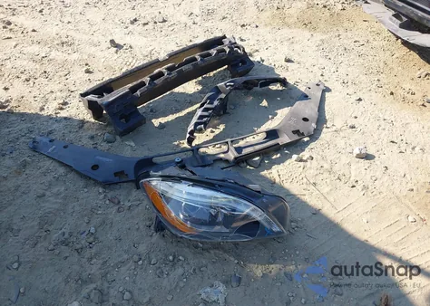 2015 Mercedes-Benz Ml 400 4Matic z USA, uszkodzony, nr VIN 4JGDA5GB6FA534279